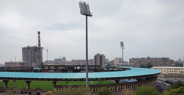 中超第16輪廣州隊1-1河北隊 韋世豪頭球破門張輝扳平比分.