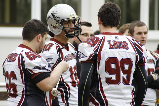 為什麼阿爾瓦雷斯沒在歐洲超級杯決賽中首發？.